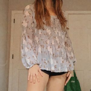 AMERICAN EAGLE BLOUSE!